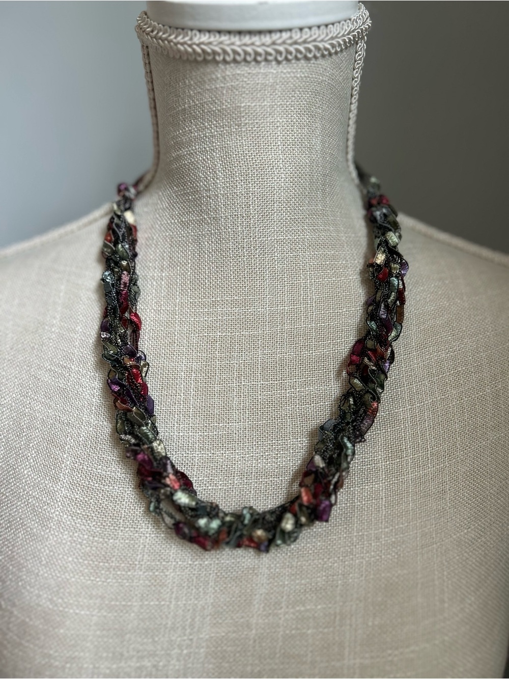 Multicolor Ladder Ribbon Adjustable Necklace